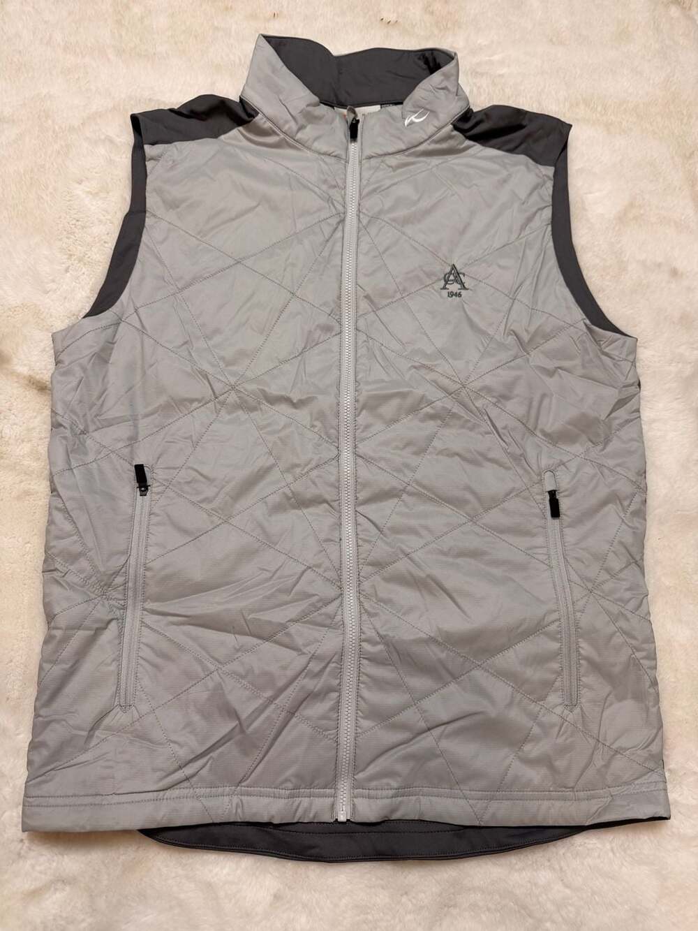 KJUS Men's Retention Vest Size 50M Gray Full-Zip Puffer Golf Athletic Outerwear
